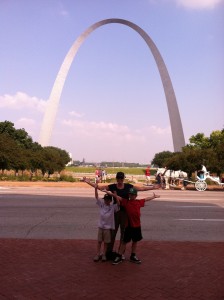 full time rv family sees the arch